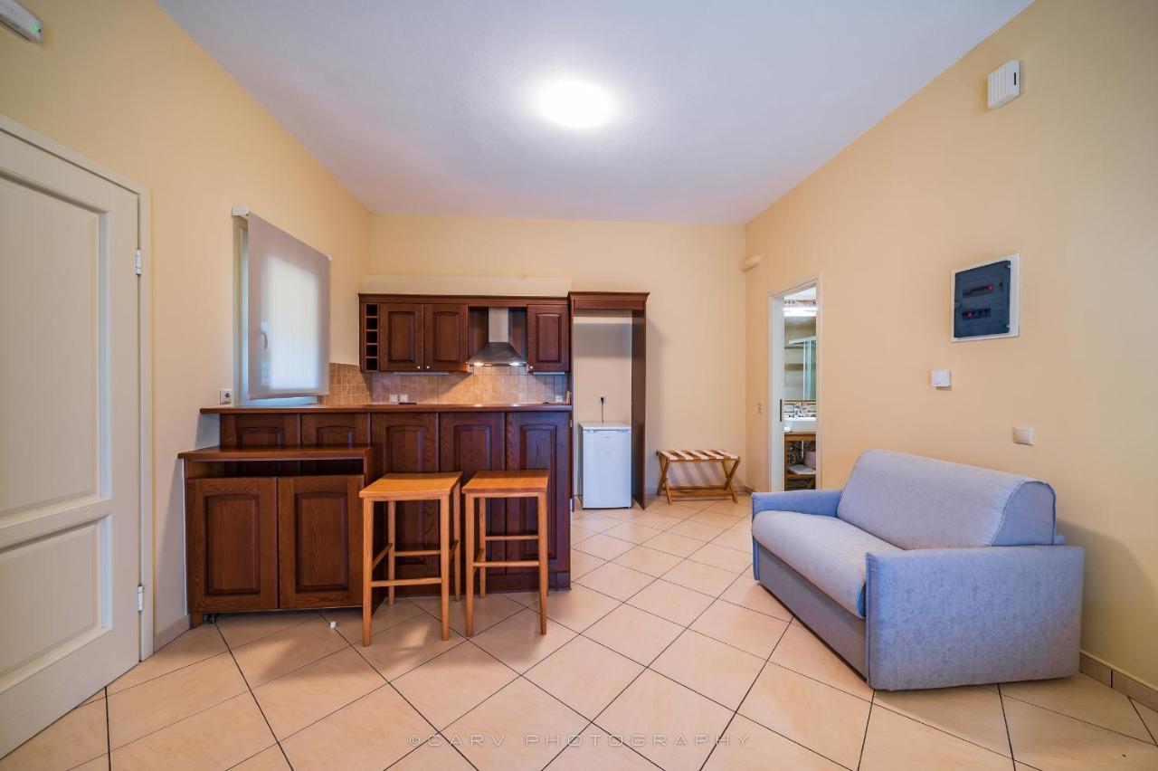 Ελαιών Apartments/Eleon Apartments Korissia  Buitenkant foto